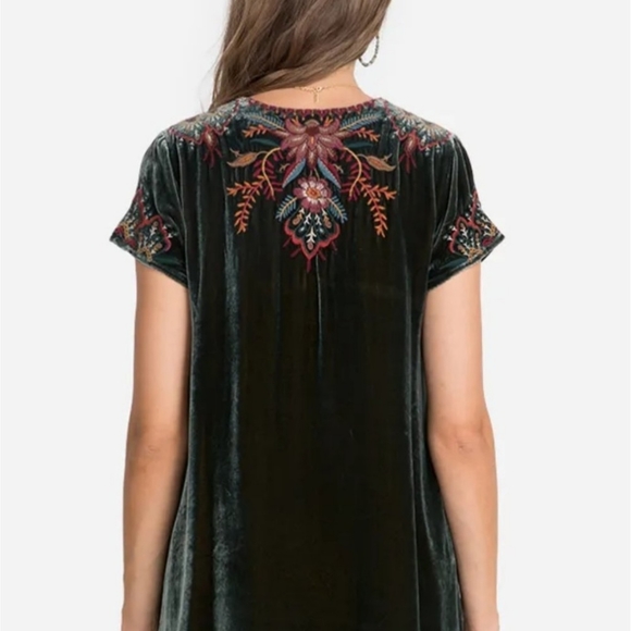 Johnny Was Aivita Velvet Drape Top - Picture 7 of 8